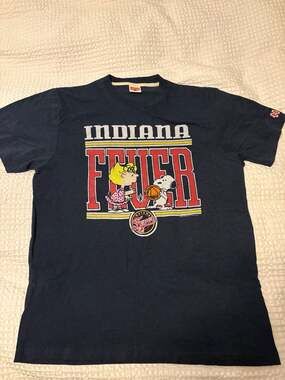Homage Indiana Fever Peanuts T-Shirt Size L Navy Blue